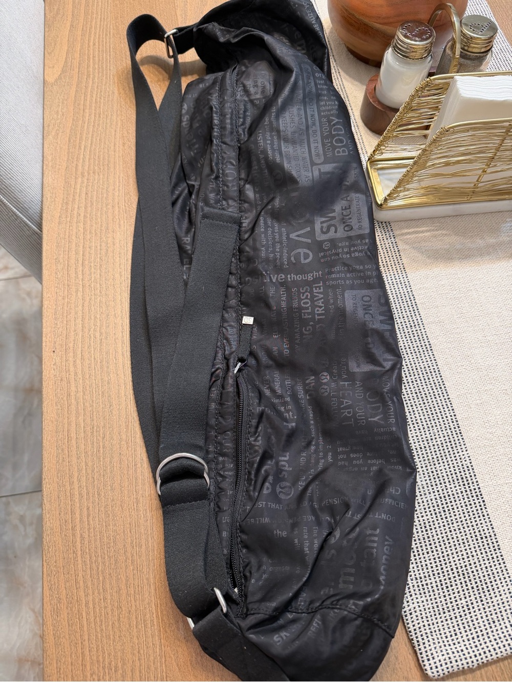 Lululemon yoga mat bag with Adjustable Strap